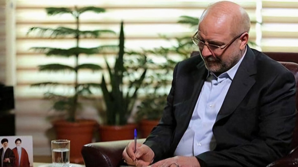 قانون معاهده ایران و ازبکستان در زمینه انتقال محکومان از سوی رئیس مجلس ابلاغ شد